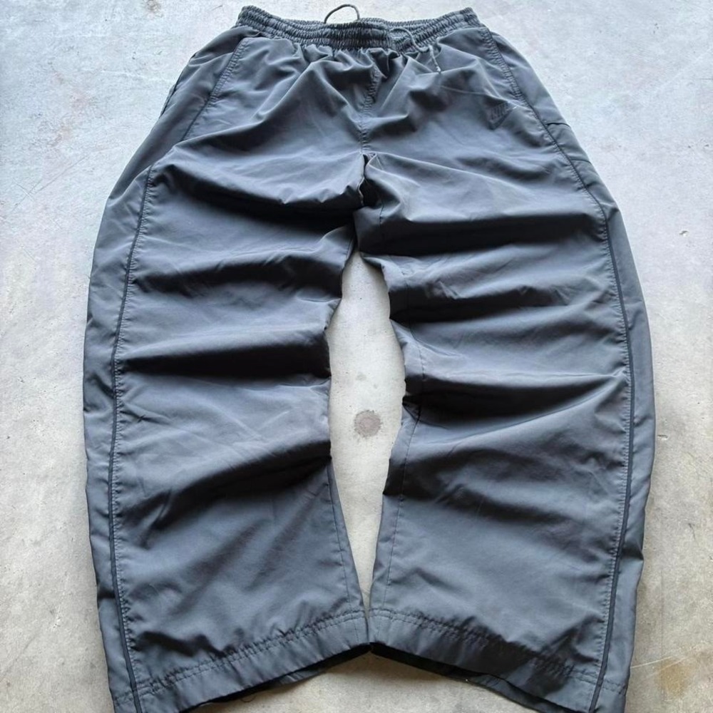 Super baggy y2k Nike track‎ pants dark grey and black sides huge leg opening